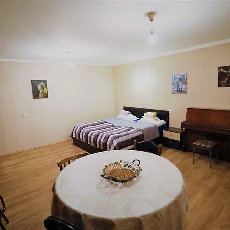 Apartmán Cozy, Warm & Cheap Tbilisi Exteriér fotografie
